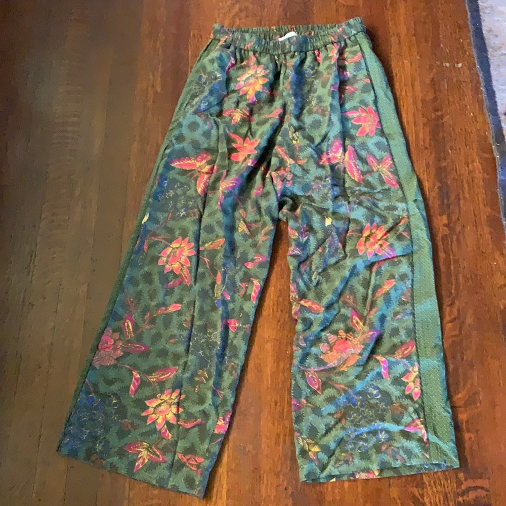 COPY - Printed loose pant